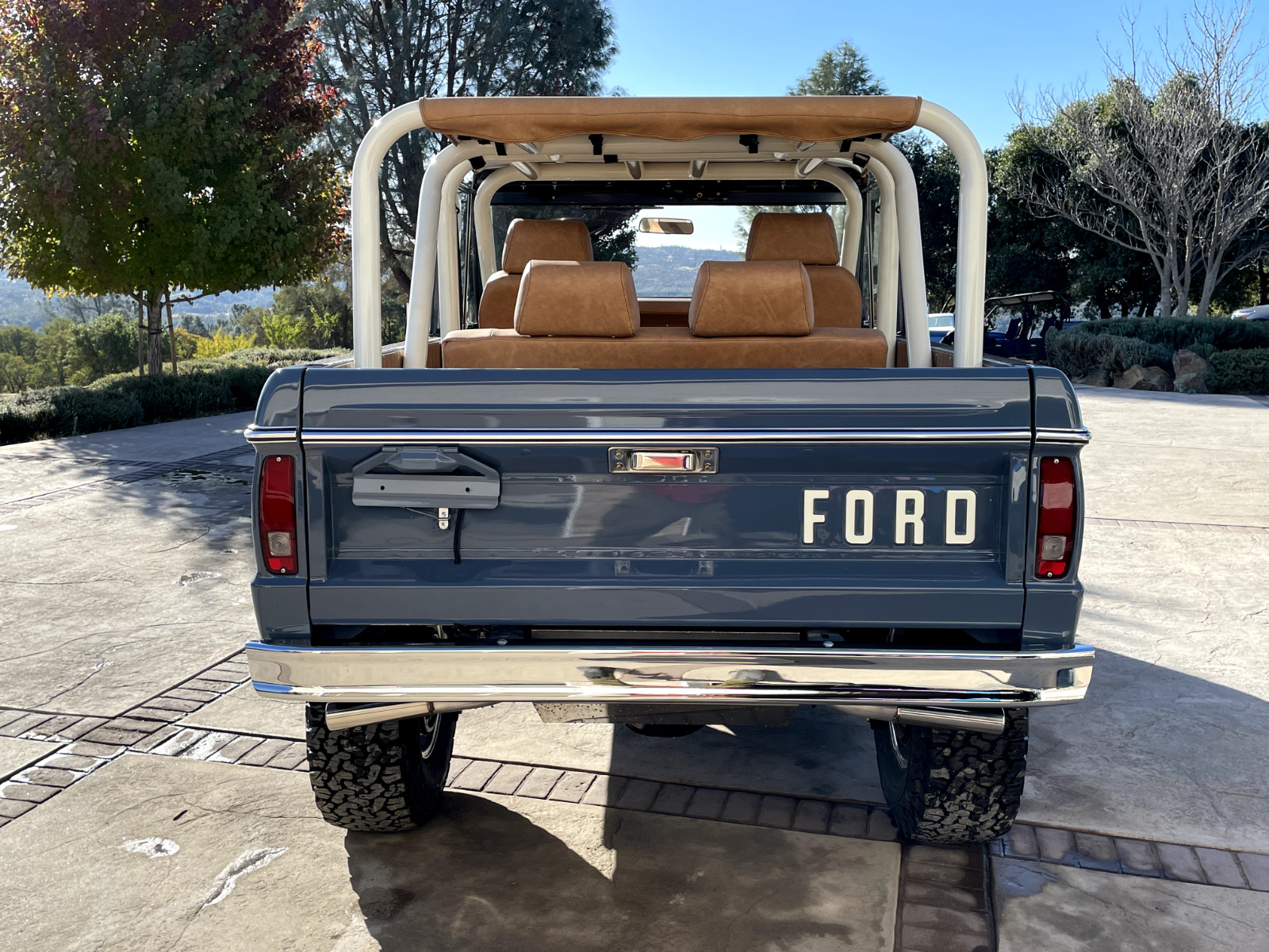 Ford-Bronco-1969-Convertible-7
