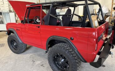 Ford-Bronco-1969-SUV-2