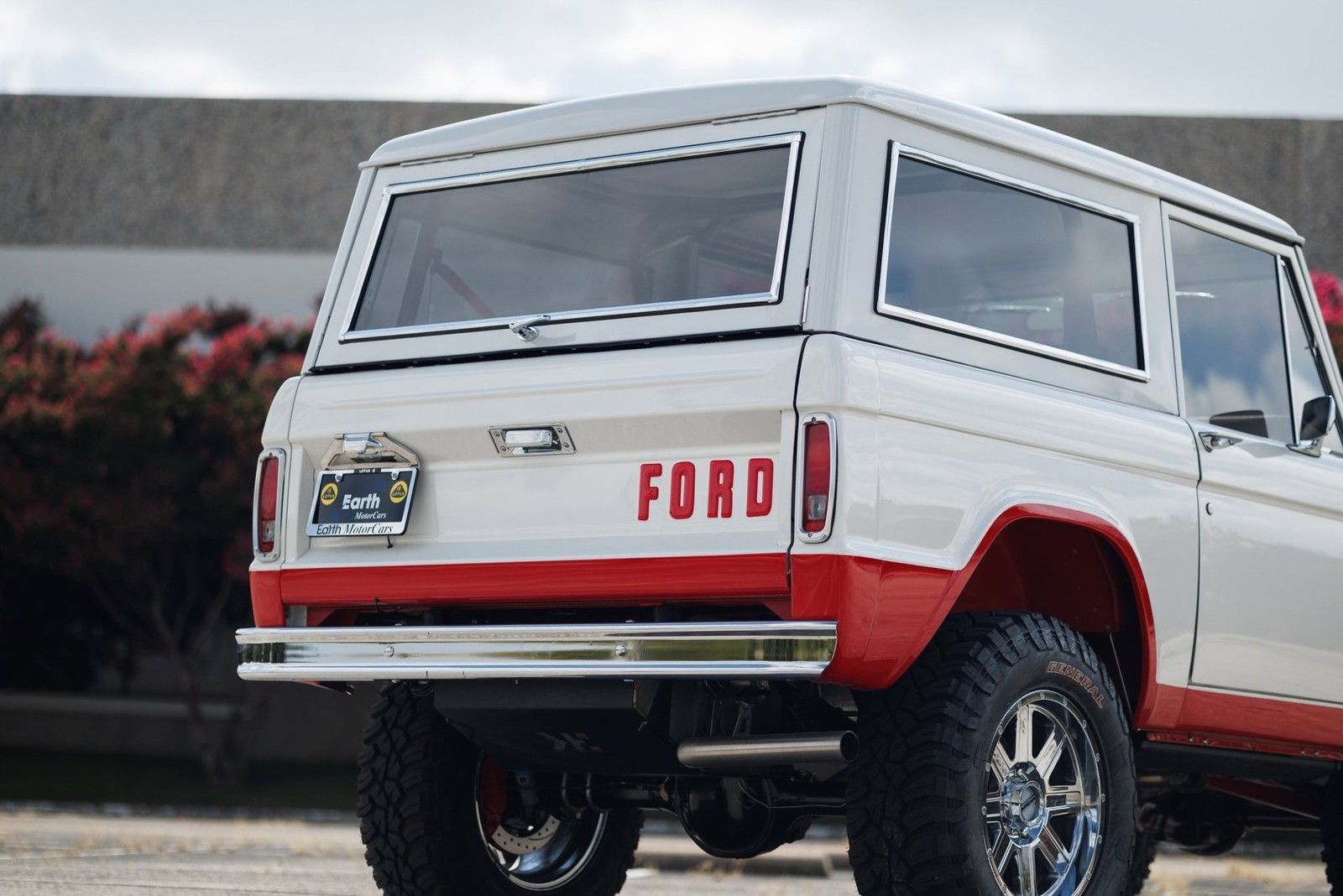 Ford-Bronco-1970-SUV-11