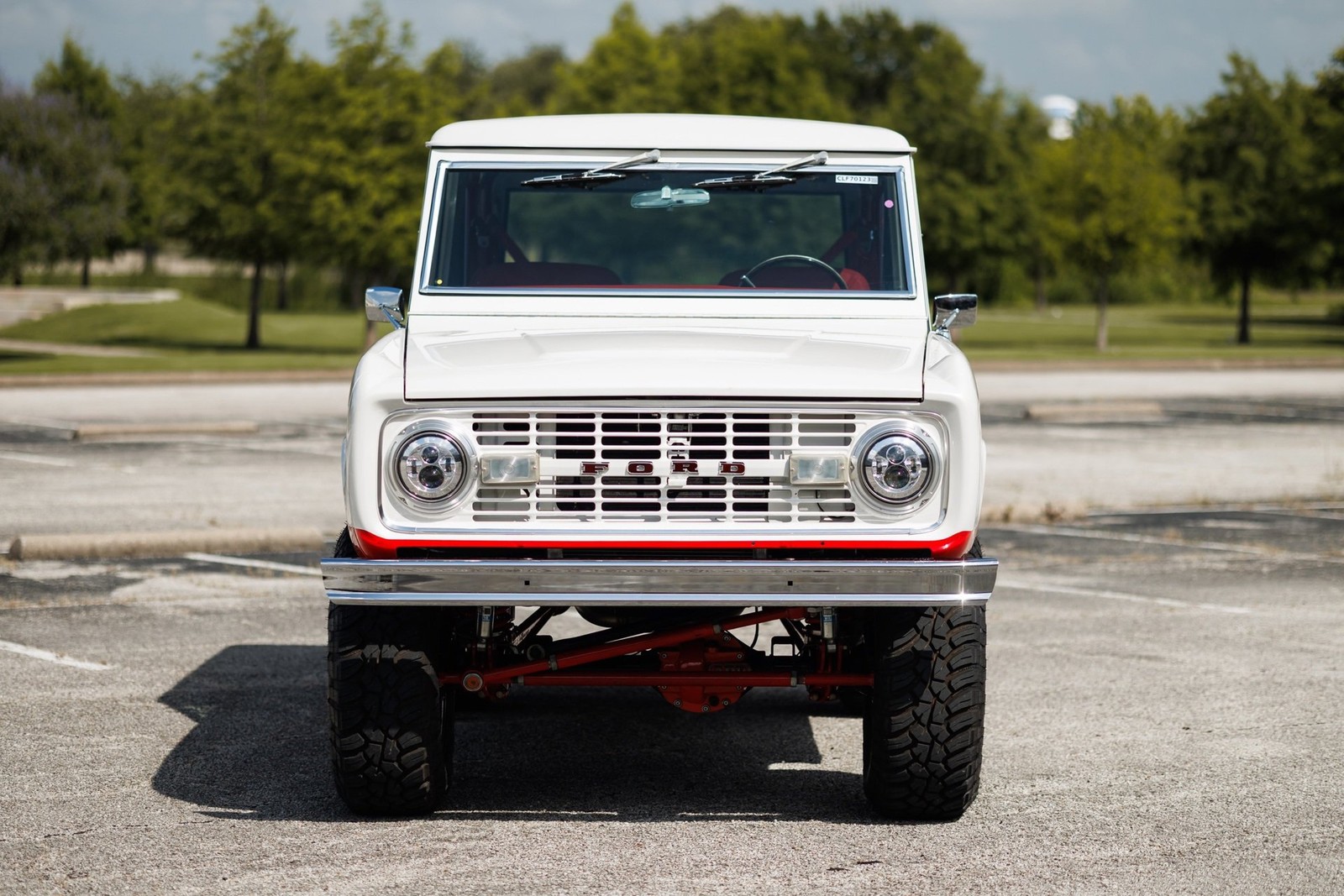 Ford-Bronco-1970-SUV-13