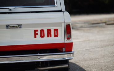 Ford-Bronco-1970-SUV-25
