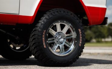 Ford-Bronco-1970-SUV-27
