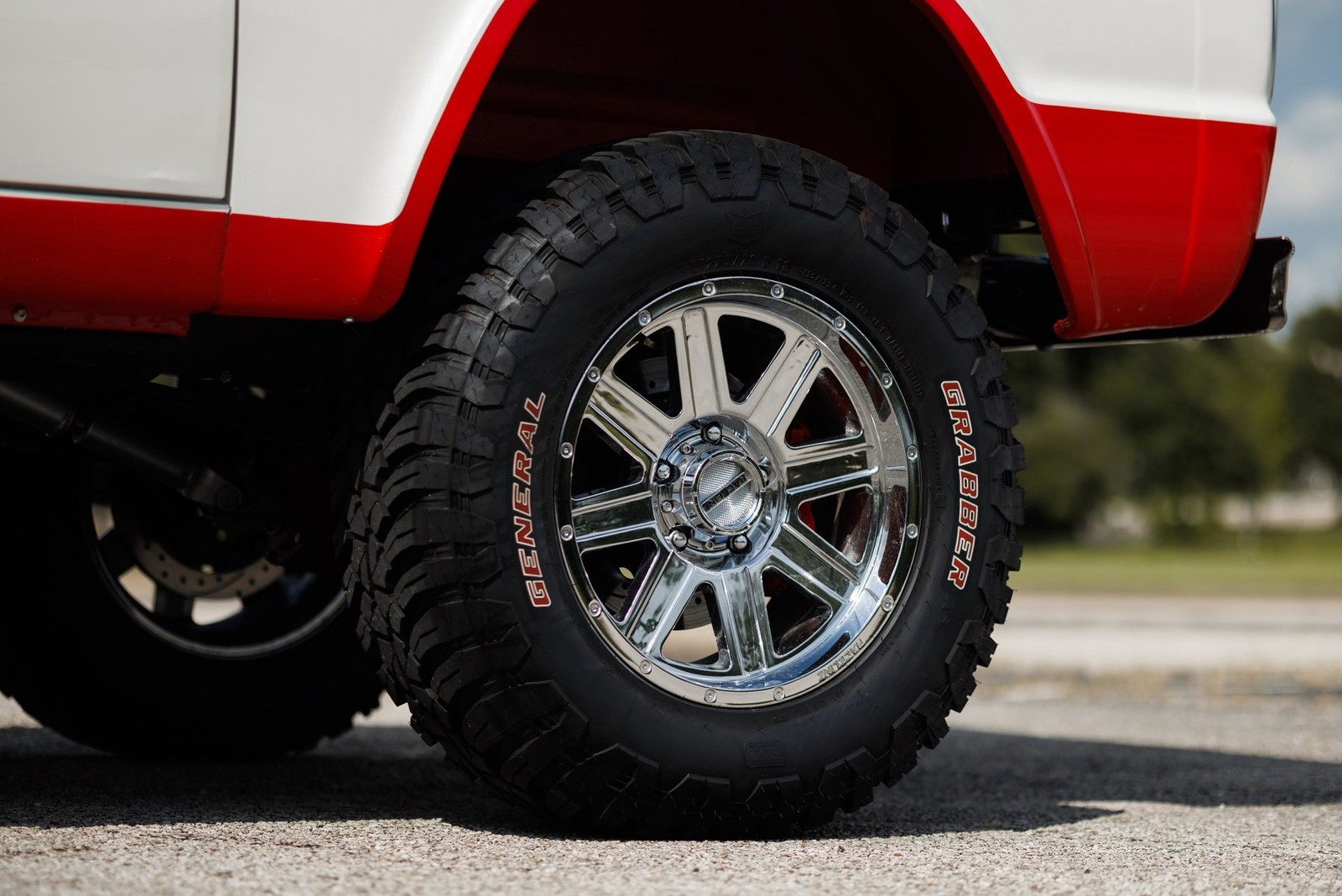 Ford-Bronco-1970-SUV-27
