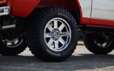 Ford-Bronco-1970-SUV-28