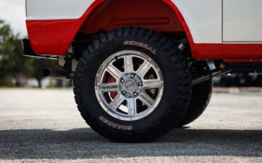 Ford-Bronco-1970-SUV-31