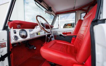 Ford-Bronco-1970-SUV-35