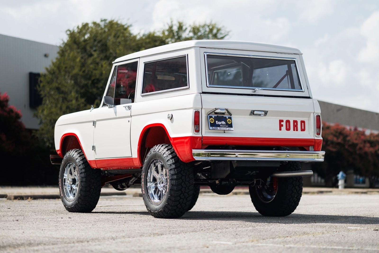 Ford-Bronco-1970-SUV-5