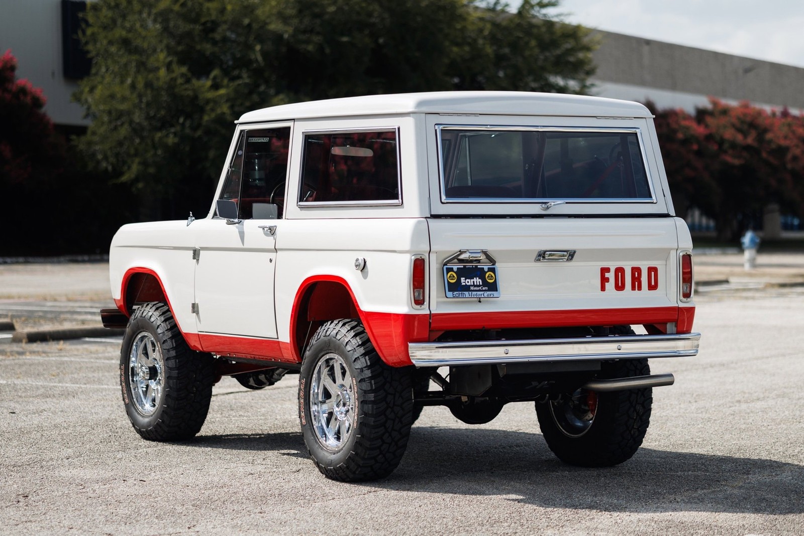 Ford-Bronco-1970-SUV-6