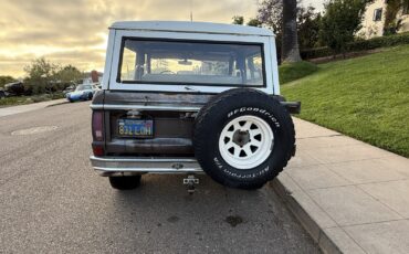 Ford-Bronco-1971-SUV-3