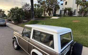 Ford-Bronco-1971-SUV-7
