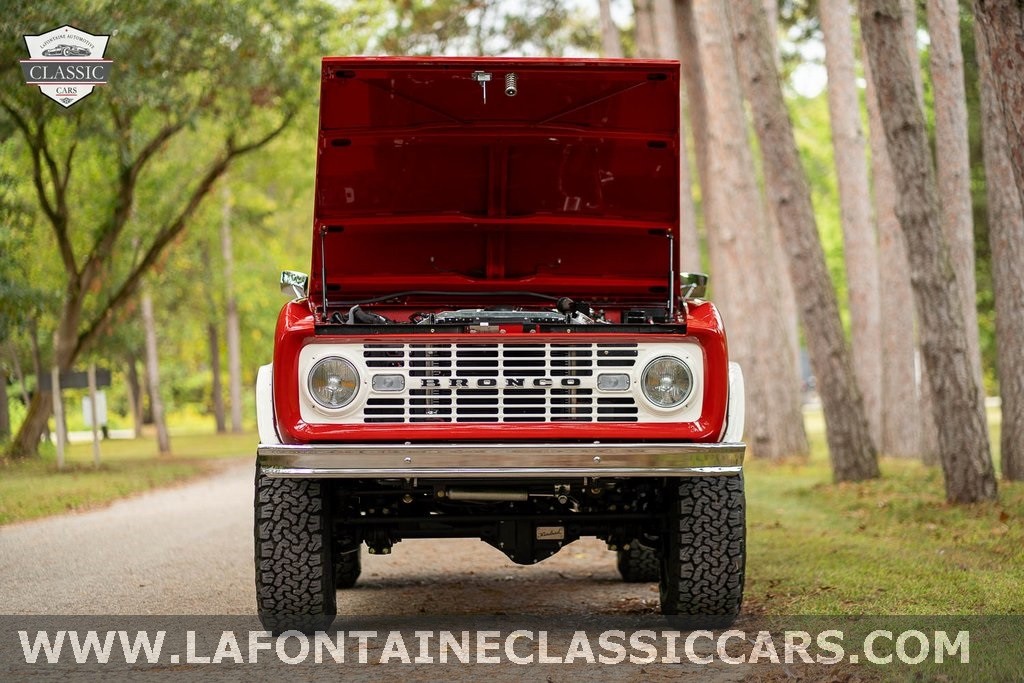 Ford-Bronco-1972-24