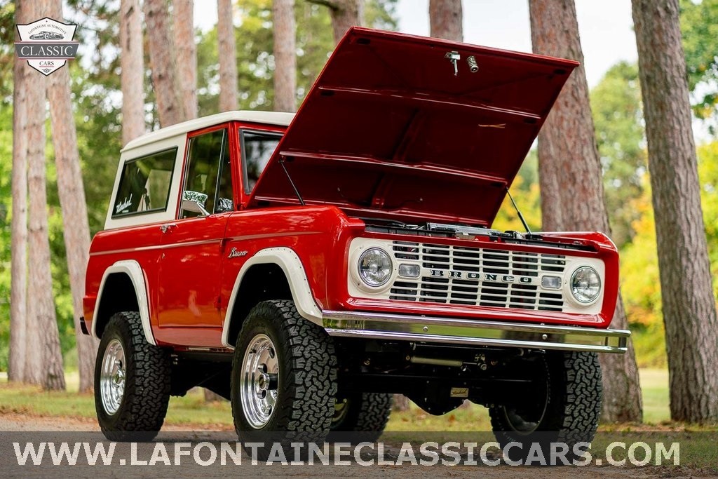 Ford-Bronco-1972-25