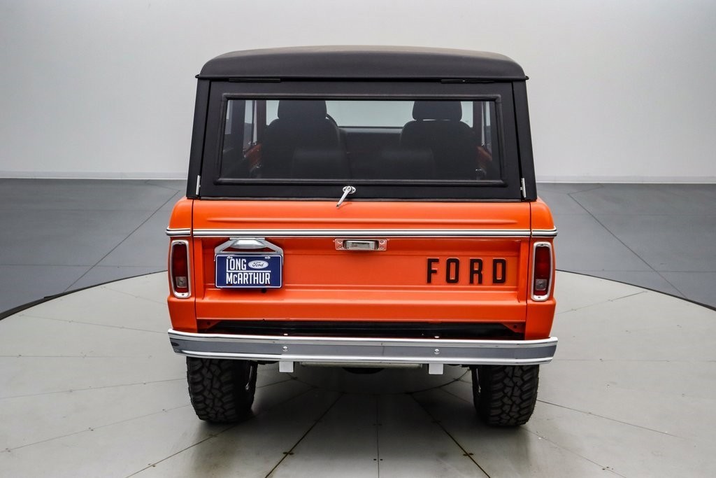 Ford-Bronco-1972-5