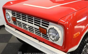 Ford-Bronco-1972-Red-White-1