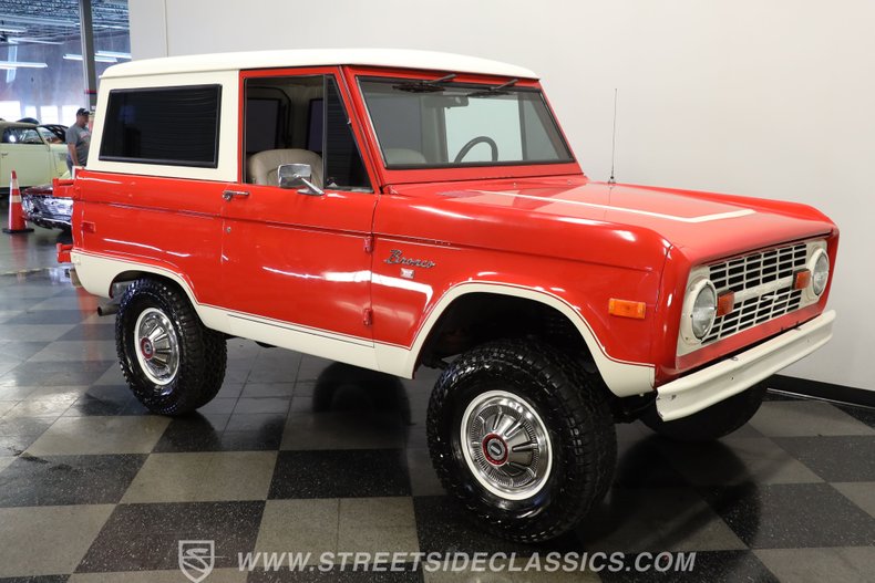 Ford-Bronco-1972-Red-White-20