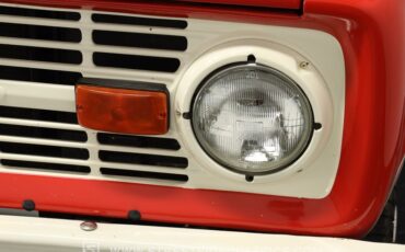 Ford-Bronco-1972-Red-White-24