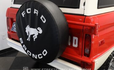 Ford-Bronco-1972-Red-White-29