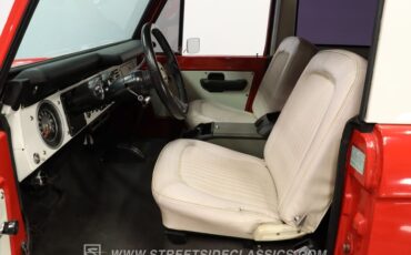Ford-Bronco-1972-Red-White-39