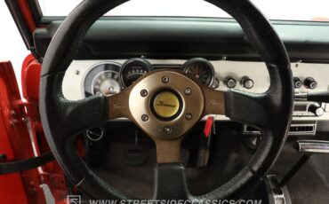 Ford-Bronco-1972-Red-White-40