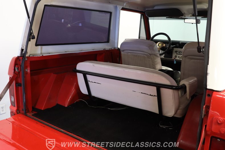 Ford-Bronco-1972-Red-White-7