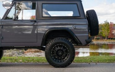 Ford-Bronco-1972-Suv-13
