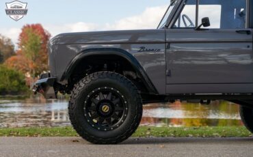 Ford-Bronco-1972-Suv-15
