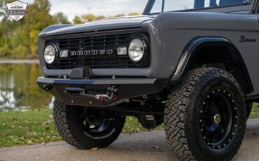 Ford-Bronco-1972-Suv-26