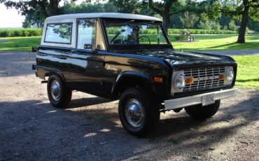 Ford-Bronco-1973-Black-Black-2