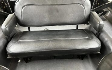 Ford-Bronco-1973-Black-Black-3