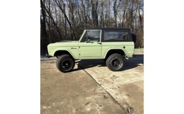 Ford-Bronco-1974-Boxwood-green-Black-18