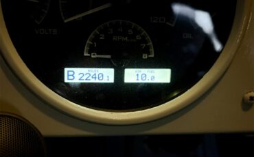 Ford-Bronco-1974-Boxwood-green-Black-35