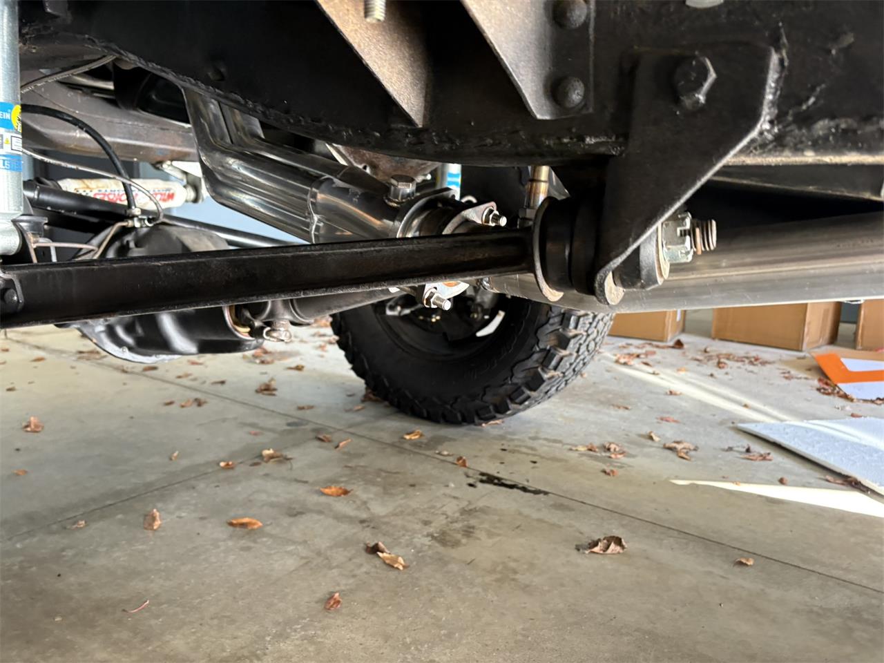 Ford-Bronco-1974-Boxwood-green-Black-46