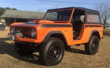 Ford-Bronco-1974-Orange-Black-1