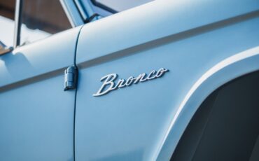 Ford-Bronco-1974-SUV-19