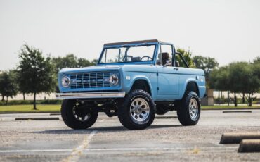 Ford-Bronco-1974-SUV