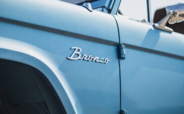 Ford-Bronco-1974-SUV-5