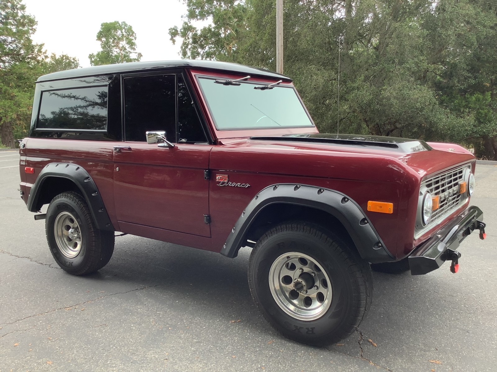 Ford-Bronco-1974-SUV-7