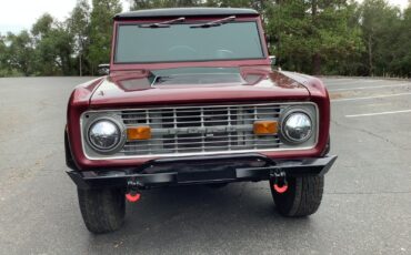 Ford-Bronco-1974-SUV-8