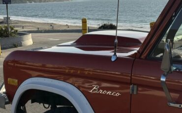 Ford-Bronco-1975-12