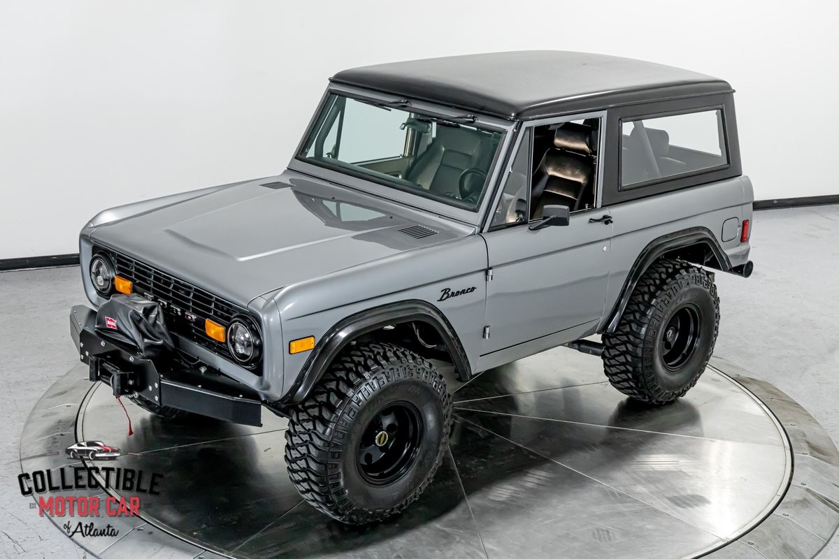 Ford-Bronco-1977-SUV-24