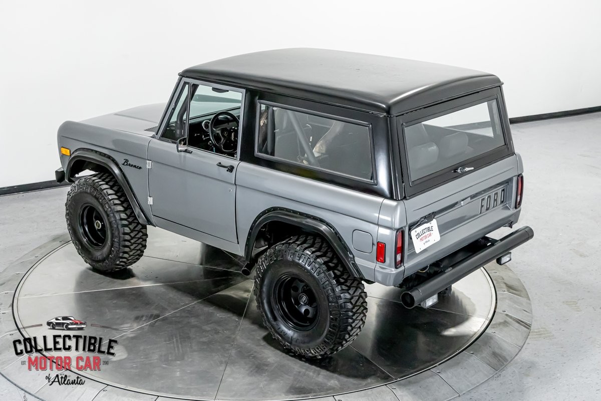 Ford-Bronco-1977-SUV-25