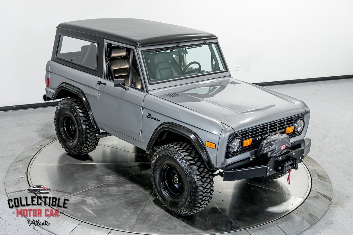 Ford-Bronco-1977-SUV-27