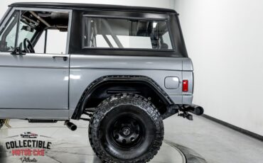 Ford-Bronco-1977-SUV-30