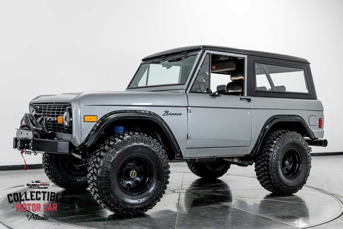 Ford-Bronco-1977-SUV-7
