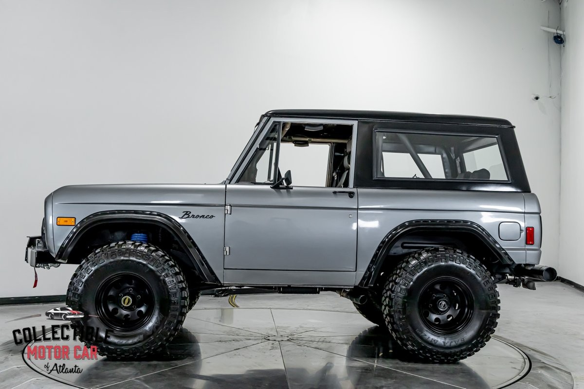 Ford-Bronco-1977-SUV-8