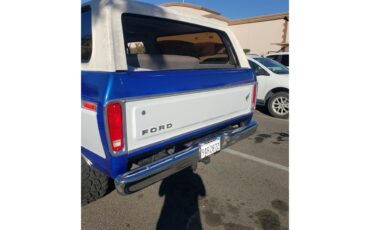 Ford-Bronco-1979-Two-tone-bluewhite-Gray-16
