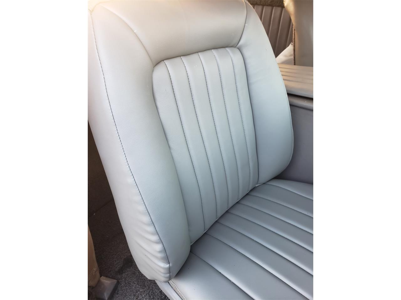 Ford-Bronco-1979-Two-tone-bluewhite-Gray-18