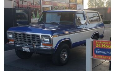 Ford-Bronco-1979-Two-tone-bluewhite-Gray
