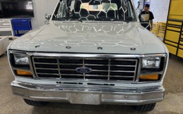 Ford-Bronco-1981-SUV-29