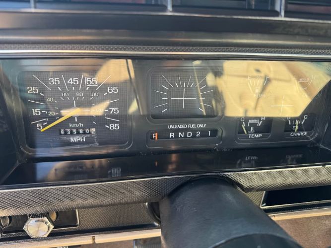 Ford-Bronco-1982-Brown-Tan-1